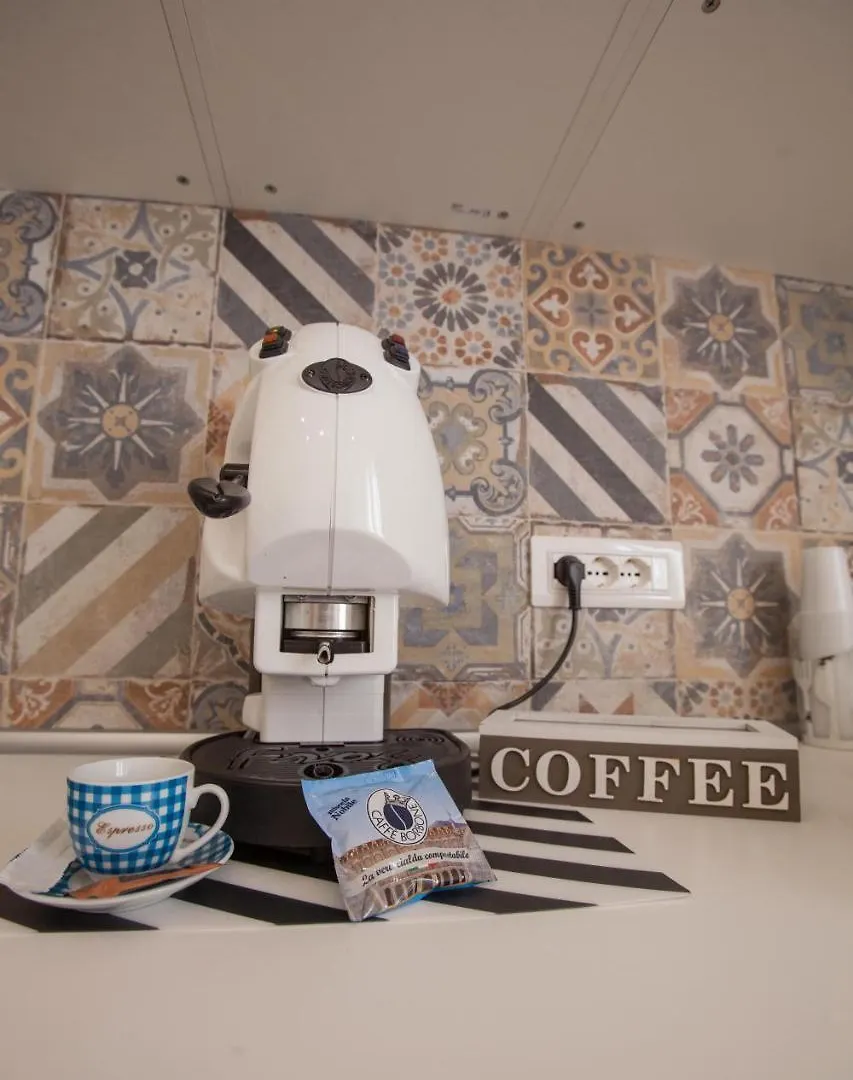 Il Gioiellino Art Acomodação com café da manhã Nápoles 2*,