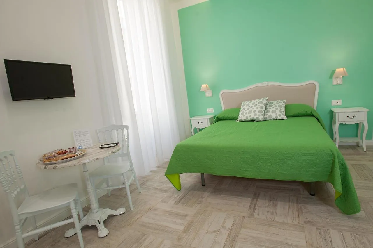 Bed and Breakfast Il Gioiellino Art Nápoles